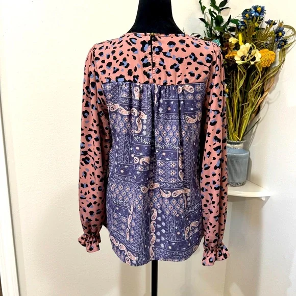 ANDREE BY UNIT Pink and Blue Patterned Blouse Tunic size Medium - Picture 5 of 8